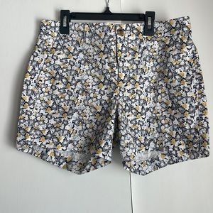 Old Navy Everyday Short Mid Rise
